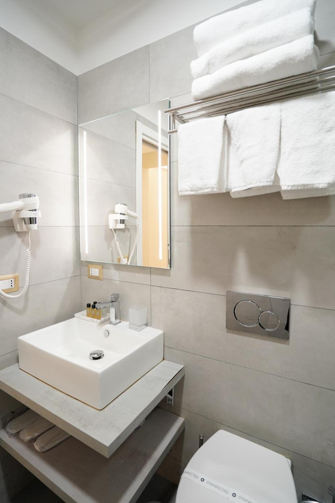 Charm&Bella Guesthouse روما المظهر الخارجي الصورة